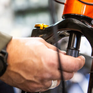 foto installazione Trackting BIKE T9 antifurto gps per mountainbike